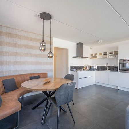 Meerzicht 24 - Luxury Family Accommodation With Beautiful Lake Side View Uitgeest Exteriör bild