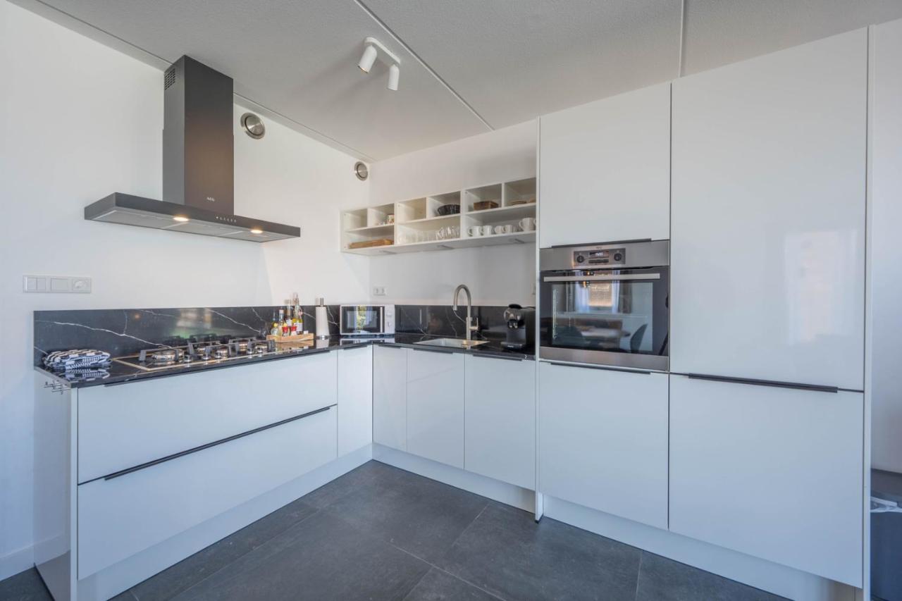 Meerzicht 24 - Luxury Family Accommodation With Beautiful Lake Side View Uitgeest Exteriör bild