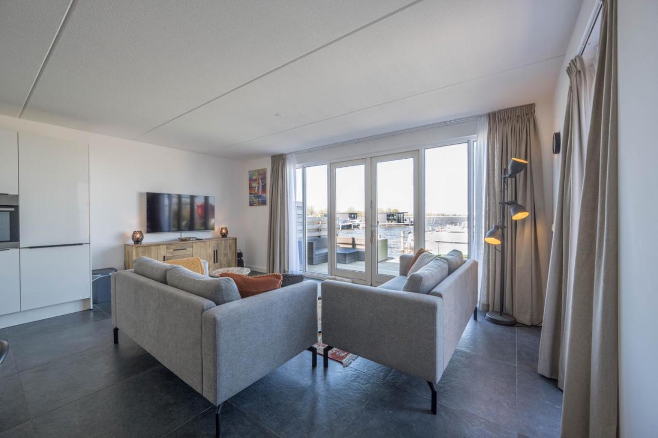 Meerzicht 24 - Luxury Family Accommodation With Beautiful Lake Side View Uitgeest Exteriör bild