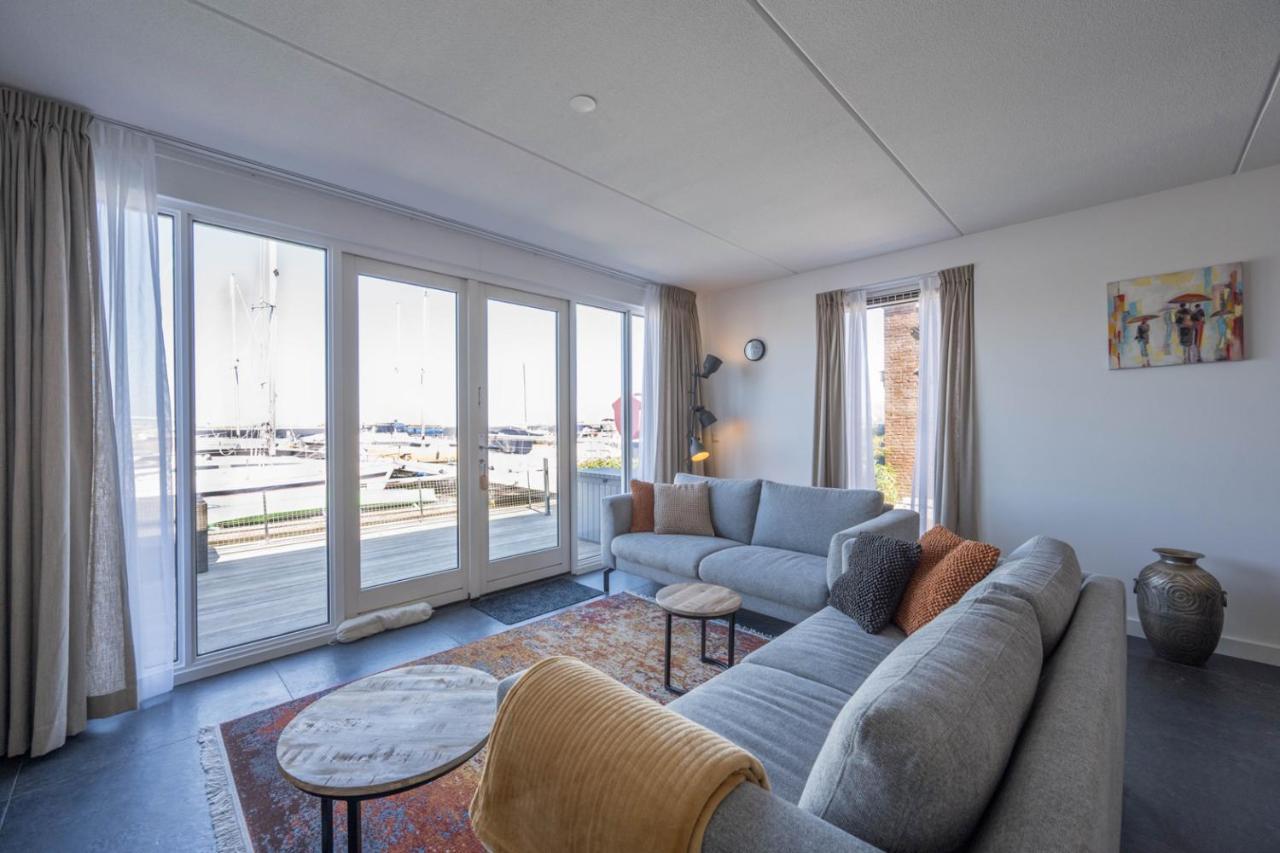 Meerzicht 24 - Luxury Family Accommodation With Beautiful Lake Side View Uitgeest Exteriör bild
