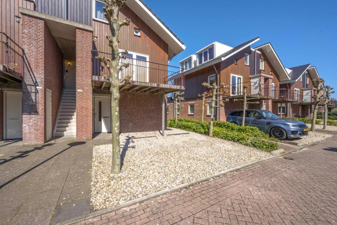 Meerzicht 24 - Luxury Family Accommodation With Beautiful Lake Side View Uitgeest Exteriör bild
